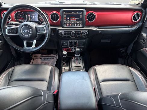 Used 2021 Jeep Gladiator Rubicon AWD/4WD image 17
