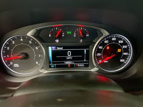 Used 2017 GMC Acadia SLT AWD/4WD image 12