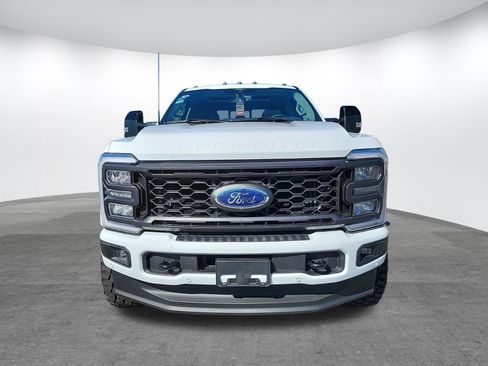Used 2024 Ford F250 Lariat w/ Lariat Ultimate Package image 2