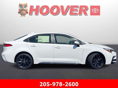 New 2026 Toyota Corolla SE FWD image 2