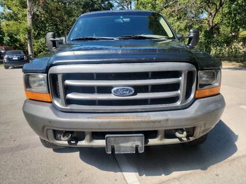 Used 1999 Ford F250 4x4 Crew Cab Super Duty image 2