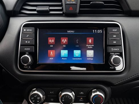 New 2025 Nissan Versa S image 14