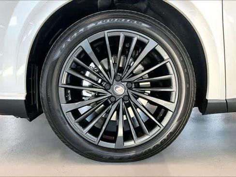 New 2026 Lexus RX 350h w/ Convenience Package AWD/4WD image 12