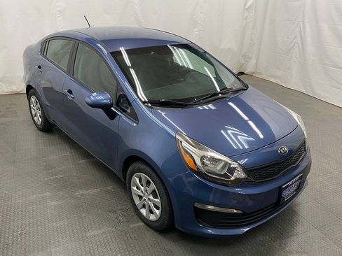 Used 2016 Kia Rio LX w/ Power Package FWD image 2
