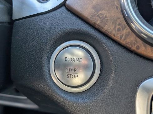 Used 2016 Mercedes-Benz GLA 250 4MATIC image 32