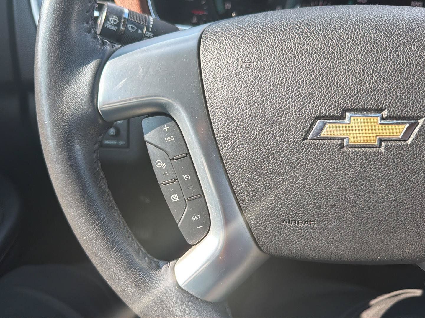 Used 2017 Chevrolet Traverse Premier FWD image 12
