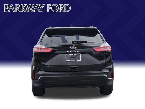 Certified 2024 Ford Edge ST-Line AWD/4WD image 4