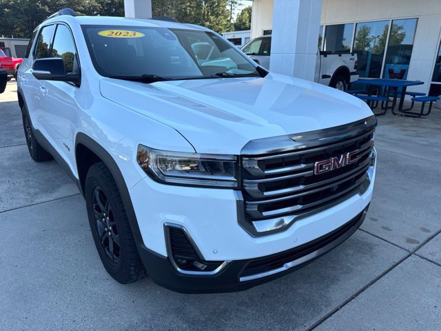 Used 2023 GMC Acadia AT4 w/ Technology Package AWD/4WD image 1