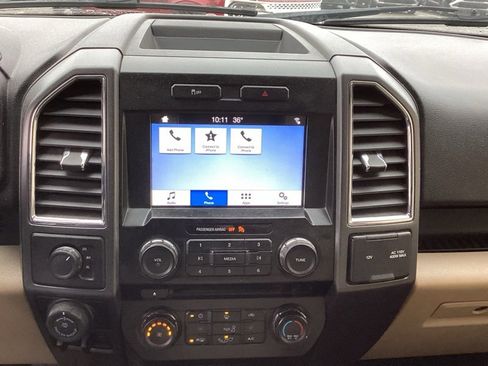 Used 2016 Ford F150 XLT w/ Equipment Group 302A Luxury image 9