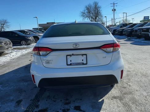 Used 2023 Toyota Corolla LE image 7