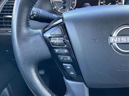 Used 2023 Nissan Armada SL w/ Captain's Chairs Package image 13