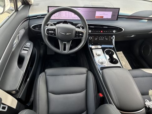 Used 2026 Genesis GV70 2.5T AWD/4WD image 7