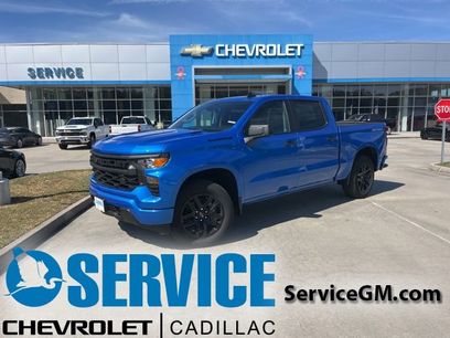 New 2026 Chevrolet Silverado 1500 Custom w/ LPO, Dark Essentials Package