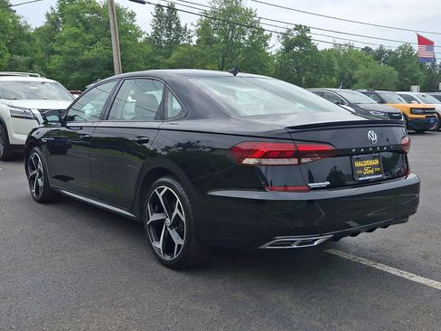 Used 2020 Volkswagen Passat 2.0T R-Line FWD image 5