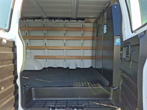 Used 2024 Chevrolet Express 2500 w/ Driver Convenience Package RWD image 13