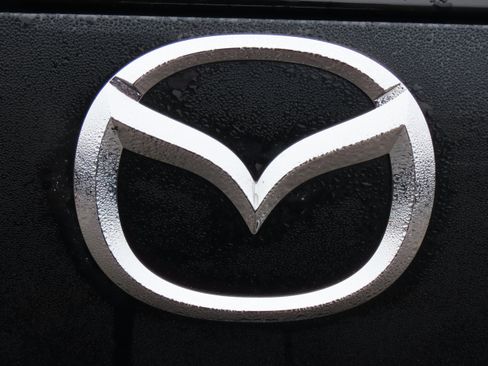 Used 2025 MAZDA CX-50 AWD 2.5 Hybrid w/ Premium Pkg image 17