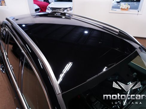 Used 2022 Mercedes-Benz GLB 250 w/ Premium Package image 15