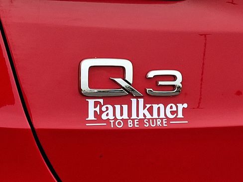 Used 2023 Audi Q3 2.0T Premium Plus image 30