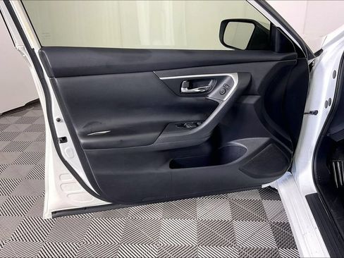 Used 2018 Nissan Altima 2.5 S w/ S Convenience Package FWD image 19