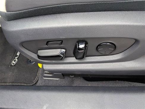 Certified 2025 Lexus ES 350 Ultra Luxury image 19