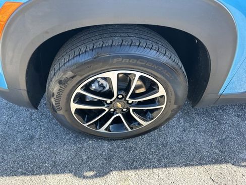 Used 2025 Chevrolet TrailBlazer LT image 47