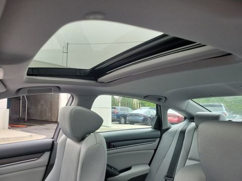Certified 2020 Honda Accord EX image 32