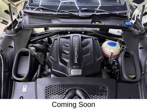 Used 2017 Porsche Macan S AWD/4WD image 29