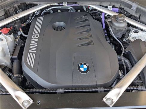 Used 2025 BMW X5 sDrive40i w/ Parking Assistance Package RWD image 25