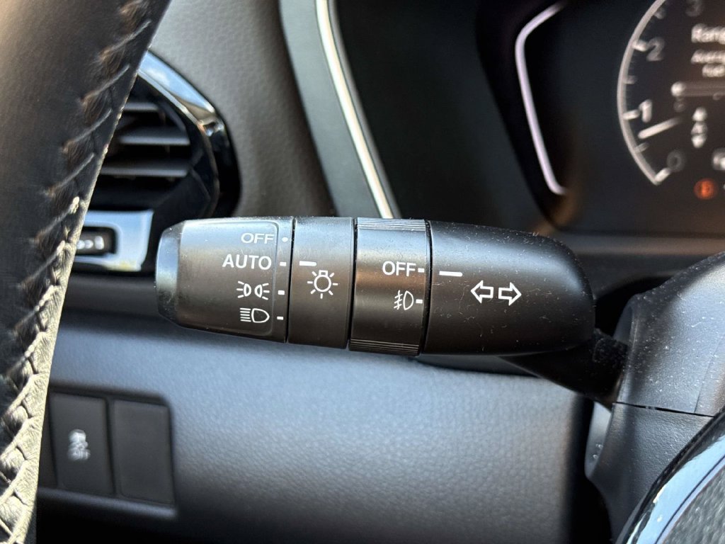 Used 2024 Honda Pilot Touring image 39