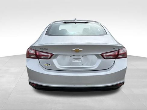 Used 2020 Chevrolet Malibu LT image 5