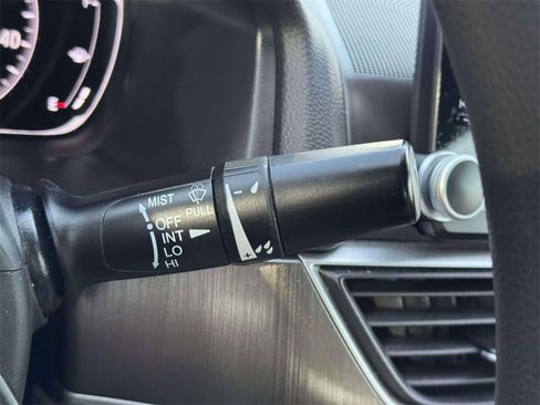 Used 2020 Honda Accord LX image 23