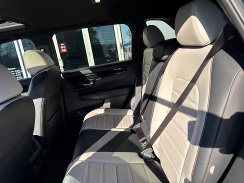 Used 2024 Honda CR-V Sport Touring image 32