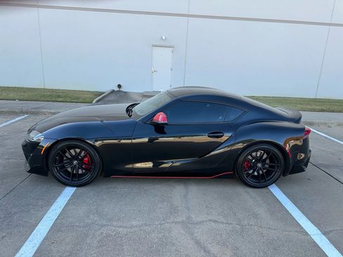 Used 2020 Toyota Supra Launch Edition w/ Driver Assist Package image 3