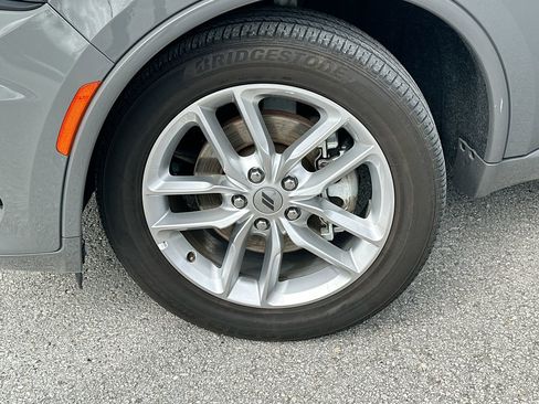 Used 2024 Dodge Durango GT image 33