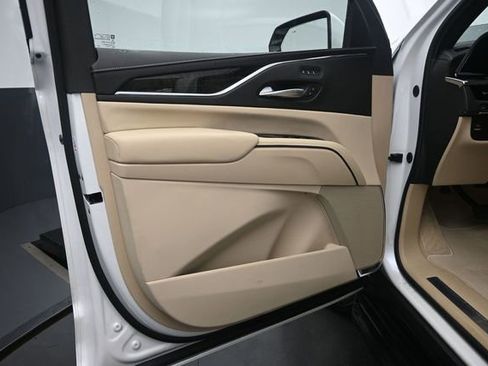 Certified 2023 Cadillac Escalade Premium Luxury AWD/4WD image 12