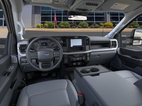 New 2026 Ford F450 XL w/ XL Chrome Package image 9