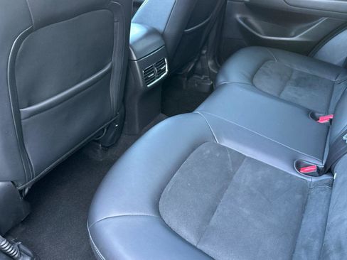 Used 2018 MAZDA CX-5 Touring w/ Preferred Equipment Package image 12