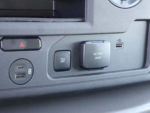 New 2026 Ford E-350 and Econoline 350 Super Duty w/ Power Equipment Group image 19