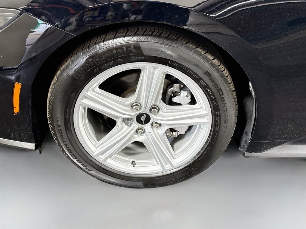 Used 2026 Ford Mustang Coupe RWD image 35