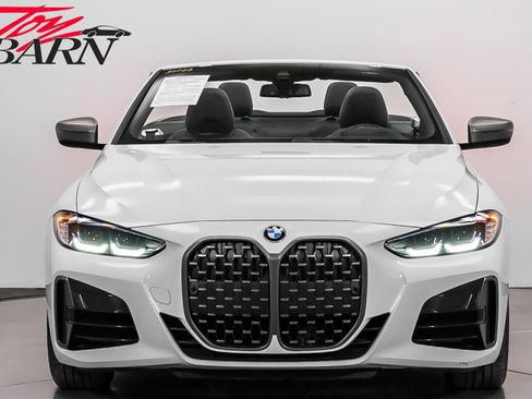 Used 2021 BMW M440i Convertible w/ Premium Package image 8