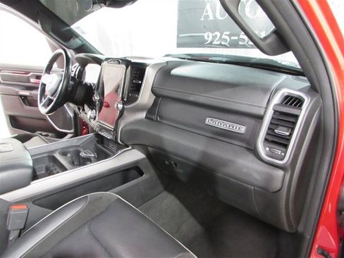 Used 2021 RAM 1500 Laramie w/ Sport Appearance Package image 18