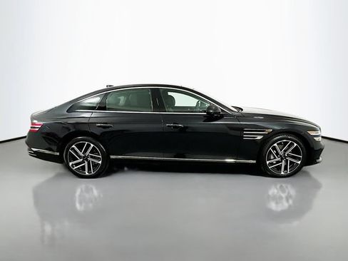 Certified 2026 Genesis G80 2.5T Advanced AWD/4WD image 4