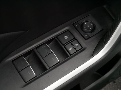 Certified 2025 Toyota RAV4 XLE Premium AWD/4WD image 19