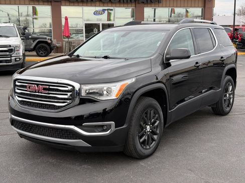 Used 2019 GMC Acadia SLT image 4