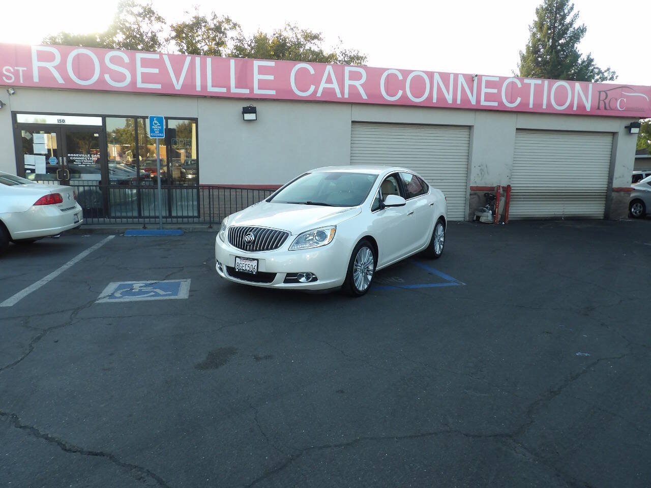 Used 2013 Buick Verano Convenience FWD image 1