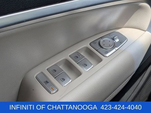 Used 2023 Genesis G70 2.0T RWD image 26