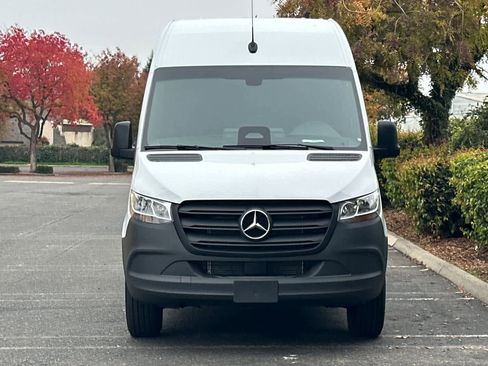 New 2026 Mercedes-Benz Sprinter 2500 image 8