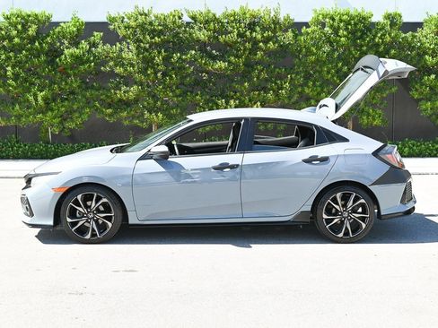 Used 2019 Honda Civic Sport image 7