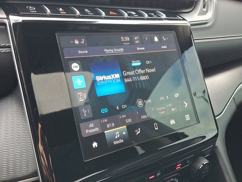 Certified 2023 Jeep Grand Cherokee Laredo w/ Luxury Tech Group I image 28