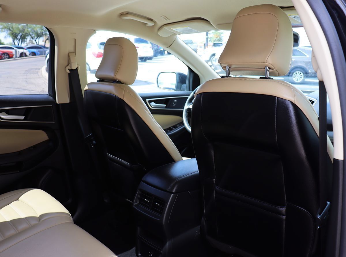 Used 2021 Ford Edge SEL w/ Cargo Accessory Package AWD/4WD image 28